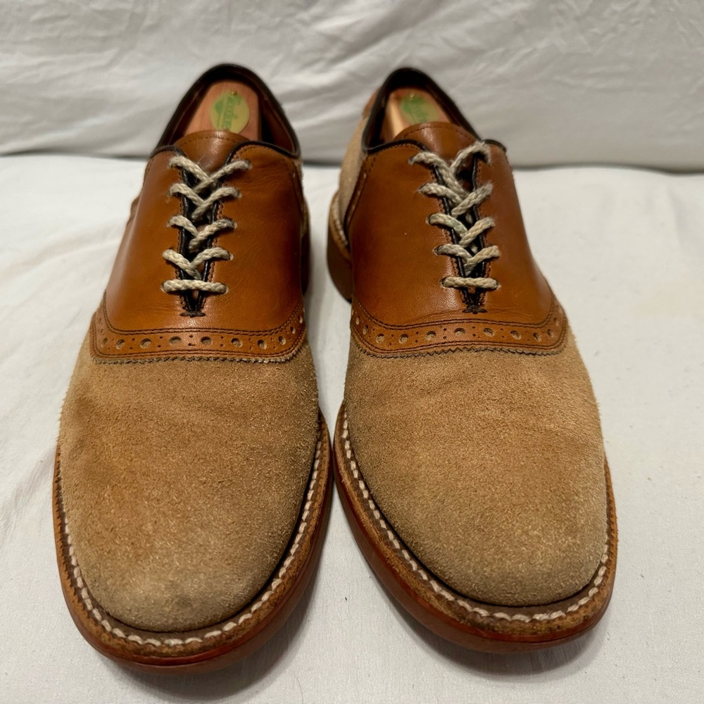 Allen Edmonds Oakmont 7D Suede Leather Saddle Brogue